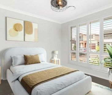 Stunning 4 Bedroom Home! - Photo 2