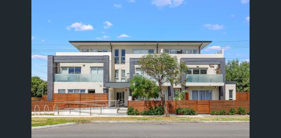 203/164 Clarendon Street, Thornbury, Vic 3071 - Photo 2