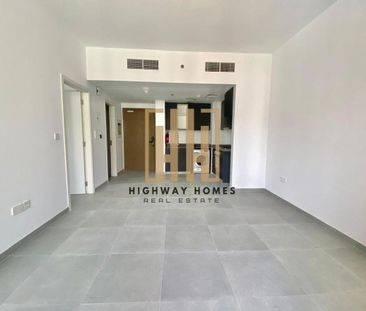 || Pool View 1BR || Good For Living In Tiraz - Photo 3