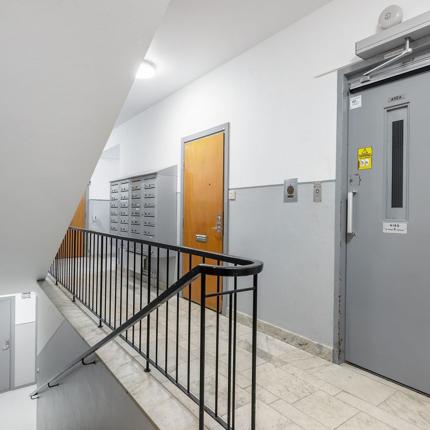 Breda Vägen 26 - Foto 1