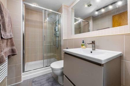 Ocean Reach, Havannah Street, Cardiff Bay, CF10 - Photo 2