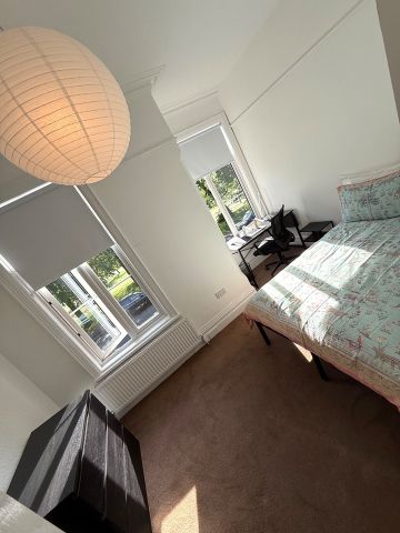 8 Bed Terraced House, Greenbank Road, L18 - Photo 5