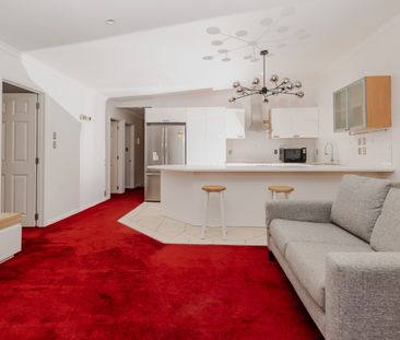 Penthouse Apartment - Photo 6