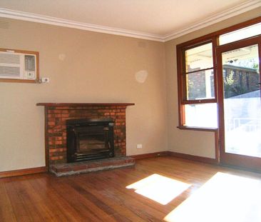 Charming Family Home - Photo 5