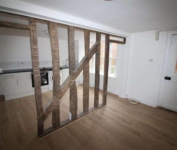 Market End, Coggeshall, CO6 - Photo 1