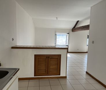 T3 LUMINEUX - PROCHE CENTRE VILLE - Photo 4