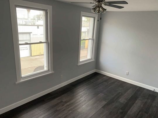 For Lease - 85 Anderson Street, West Centre Town, Ontario - Photo 1