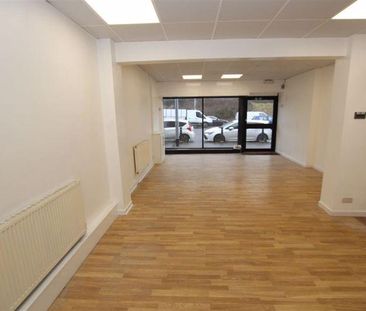 Property to rent - Photo 3
