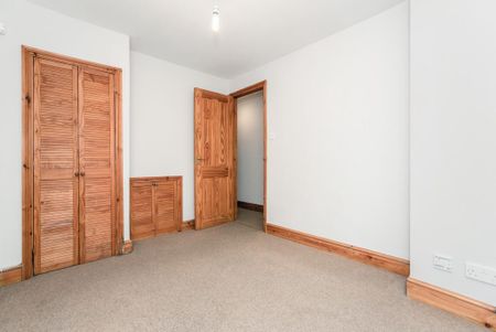 1 bedroom house to rent - Photo 2