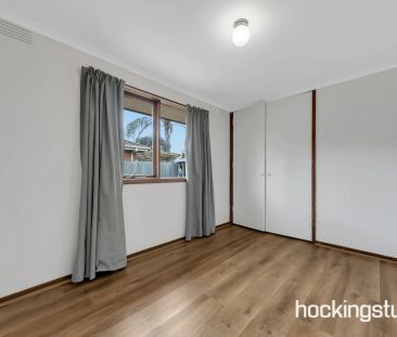 GREAT FAMILY HOME - Photo 4