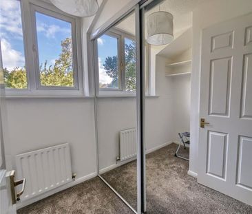 2 bedroom terraced house to rent - Photo 2