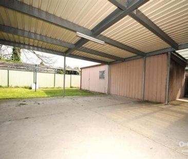 Updated 3 Bedroom Home in Prime Location&excl; - Photo 1