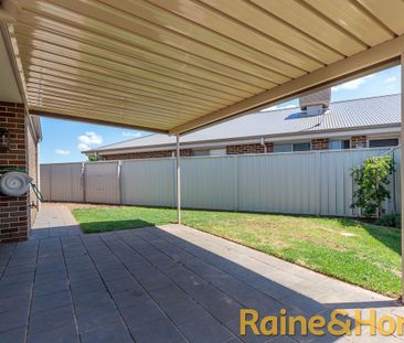 2 Lady Barron Circle, Dubbo, NSW 2830 - Photo 5