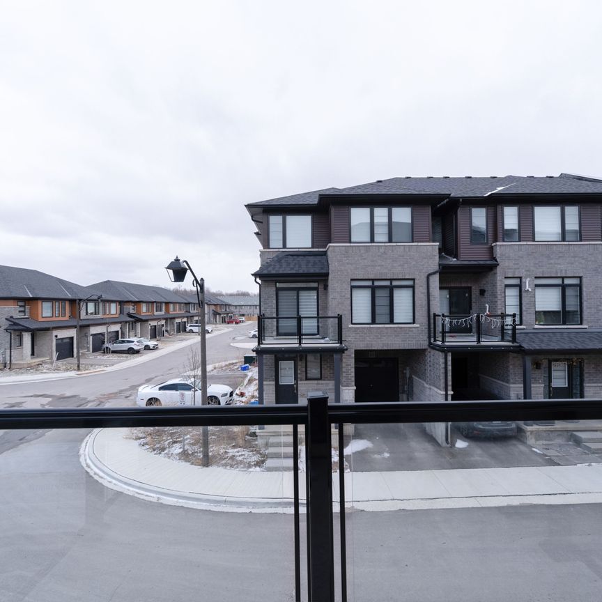 For Lease - 461 Blackburn Drive Unit# 110, Brantford, Ontario - Photo 1