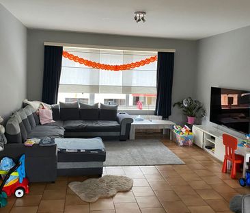 Ruime bel-etagewoning met 3 slaapkamers. - Foto 2