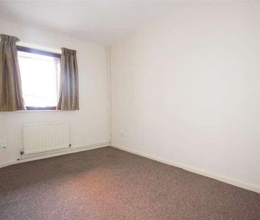 Priory Road, Warwick, CV34 - Photo 6