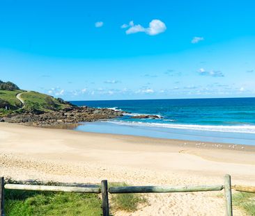 2/45 Ocean Parade, Coffs Harbour - Photo 1