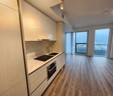 For Lease - 180 Front Street Unit# 3711, Toronto, Ontario - Photo 5