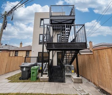 For Lease - 14 Holmesdale Road Unit# 301, Toronto, Ontario - Photo 4