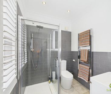 5 bedroom semi-detached house to rent - Photo 6