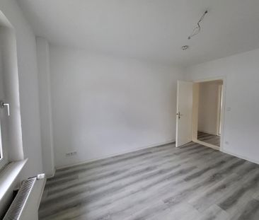 SEMMELHAACK: 3,5 Zimmer-Whg. mit Balkon am Stöckener Wald - Photo 2