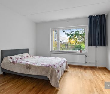 Sundbyberg - Photo 2