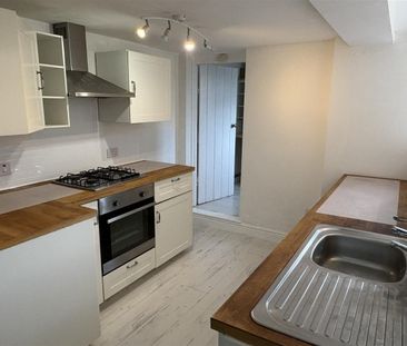 Old Brookend, Berkeley - Photo 6