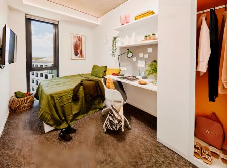 5 Bed Apartment-Ensuite - Photo 3