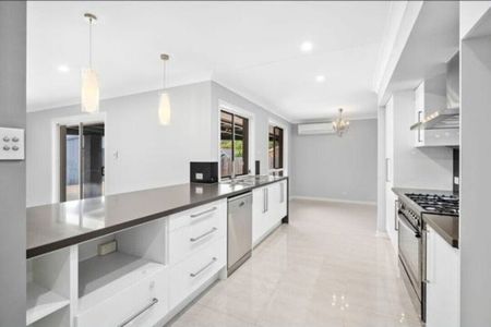 Victoria Point - Photo 4