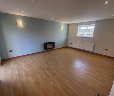 2 bedroom barn conversion to rent - Photo 6