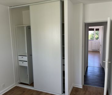 Location Appartement 4 pièces 76m² - Photo 4