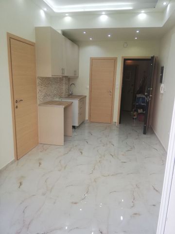Studio/Γκαρσονιέρα για ενοικίαση Πλατεία Ναυαρίνου (Κέντρο Θεσσαλονίκης) - Φωτογραφία 2