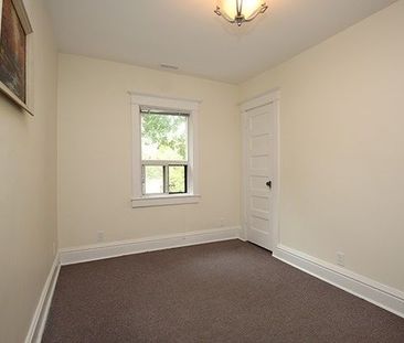 For Lease - 7 Harvard Avenue Unit# Upper, Toronto, Ontario - Photo 1