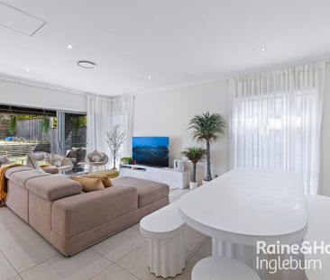 17 Rolla Road, Glenfield, NSW 2167 - Photo 4