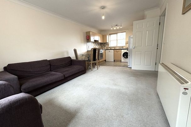 Abbeygate Court - Photo 1