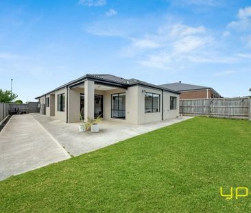 8 Verdant Drive, Clyde North - Photo 4