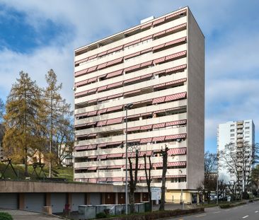 HELLE 3,5-ZIMMERWOHNUNG HOCH ÜBER SPREITENBACH - Foto 2