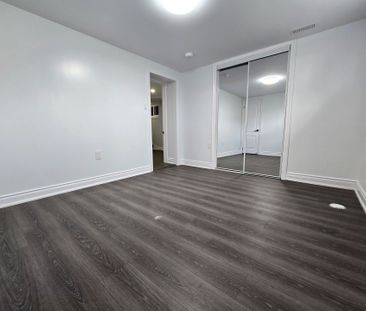 For Lease - 14 Charles Street, Brampton, Ontario - Photo 6
