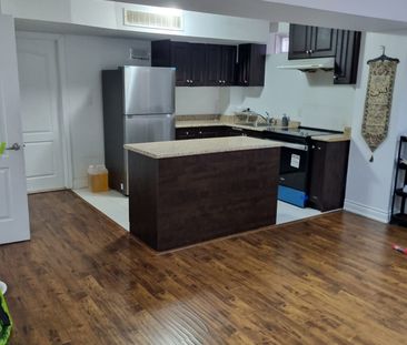 For Lease - 33 Little Britain Crescent, Brampton, Ontario - Photo 3