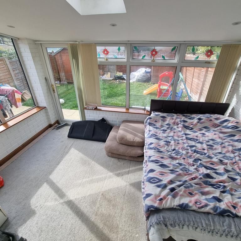 2 bedroom house to rent - Photo 1