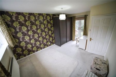 4 bedroom detached house to rent - Photo 4
