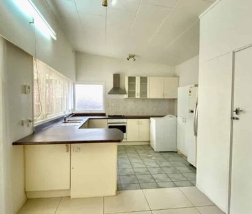 Great location - Photo 3