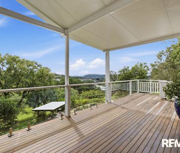 Quaint Queenslander Cottage on Acreage with large shed. - Photo 5
