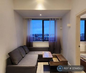 1 bedroom flat to rent - Photo 6