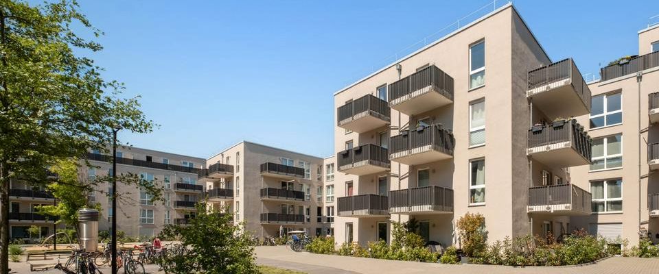 Großzügige 4-Zimmer-Wohnung mit Einbauküche - Foto 1