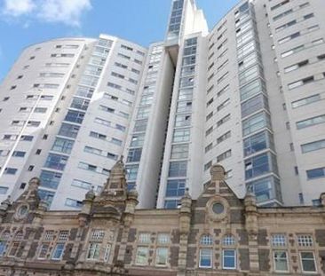 2 bedroom flat to rent - Photo 6