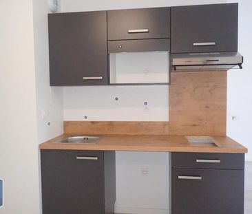 Location Appartement 2 pièces 38m² COGNIN 73160 - Photo 3