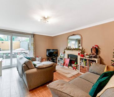 3 bedroom terraced house to rent - Photo 2