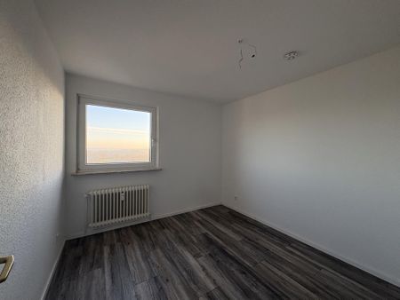 Helle 3-Zimmer-Wohnung mit besonderer Aussicht in Blumenthal - Photo 4