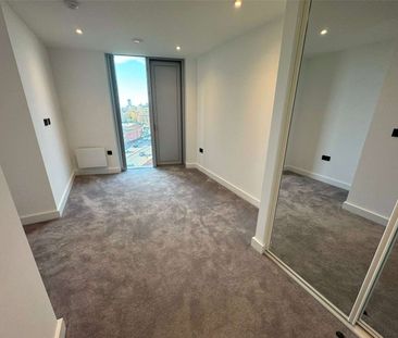 ALLOCATED PARKING INCLUDED! Two Double Bedroom Apartment in the BRA... - Photo 5